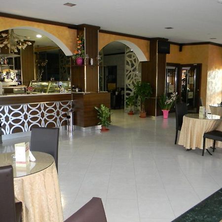 كاسالنْووفو دي نابولِ Hotel Mi.Ro. المظهر الخارجي الصورة