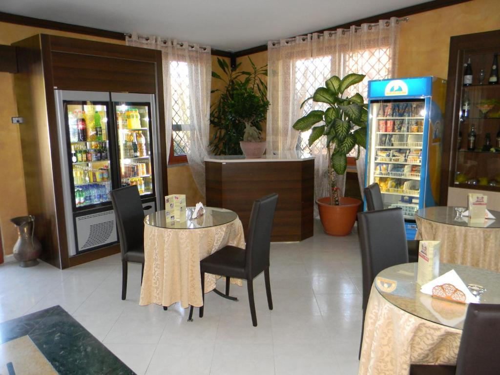 كاسالنْووفو دي نابولِ Hotel Mi.Ro. المظهر الخارجي الصورة