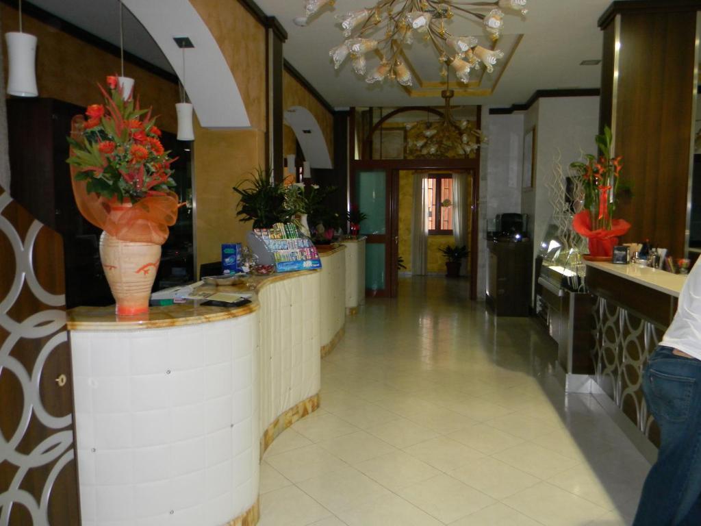 كاسالنْووفو دي نابولِ Hotel Mi.Ro. المظهر الخارجي الصورة