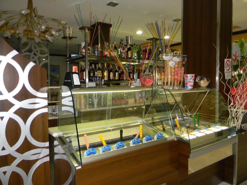 كاسالنْووفو دي نابولِ Hotel Mi.Ro. المظهر الخارجي الصورة